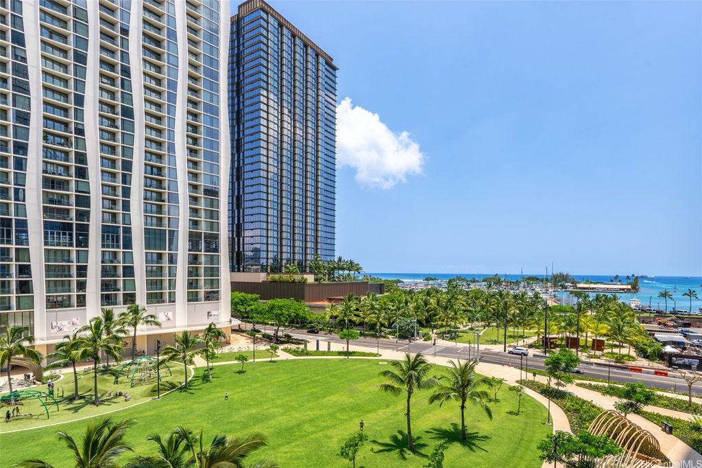333 Ward Avenue 422, Honolulu, HI 96814