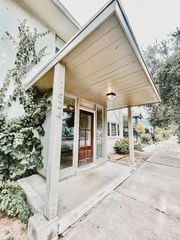 1624 Sealy 101, Galveston, TX 77550