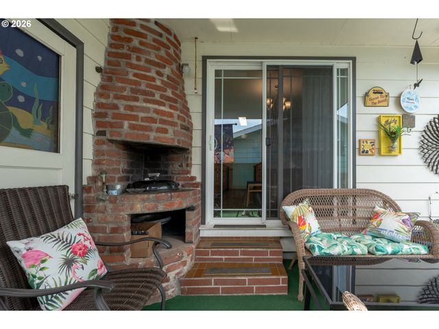13257 Ne FREMONT St, Portland, OR 97230