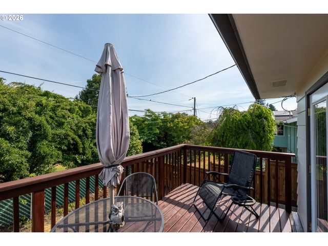 13257 Ne FREMONT St, Portland, OR 97230