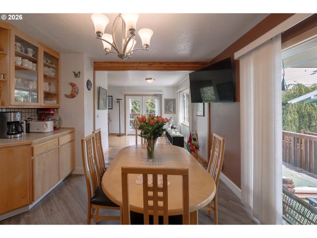 13257 Ne FREMONT St, Portland, OR 97230