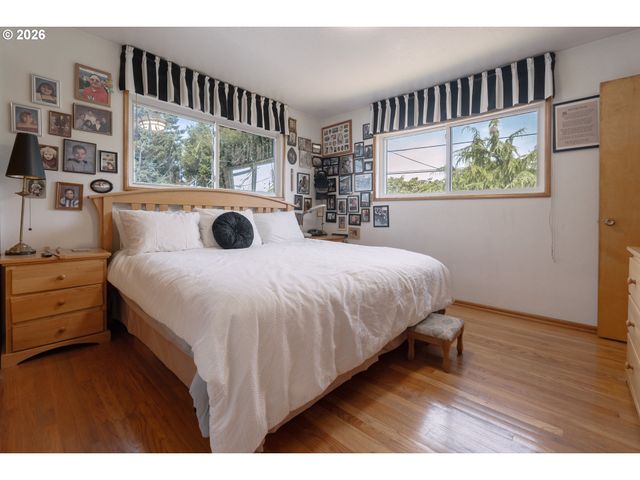 13257 Ne FREMONT St, Portland, OR 97230