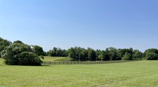 576 Womack Rd, Bethpage, TN 37022