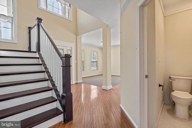 9 WATERS EDGE DR, Riverside, NJ 08075