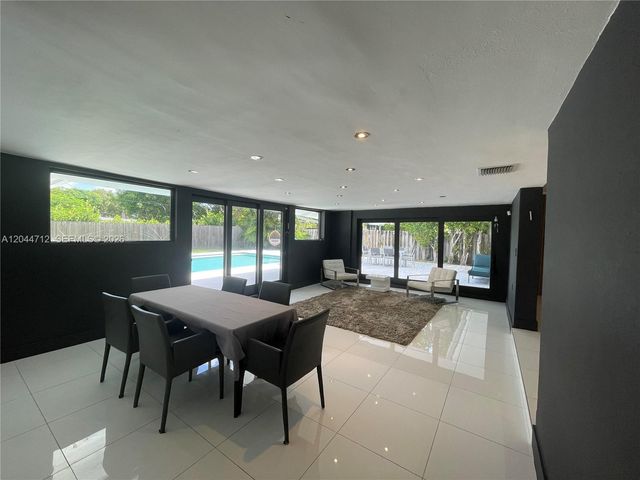 2115 Alamanda Drive, North Miami, FL 33181