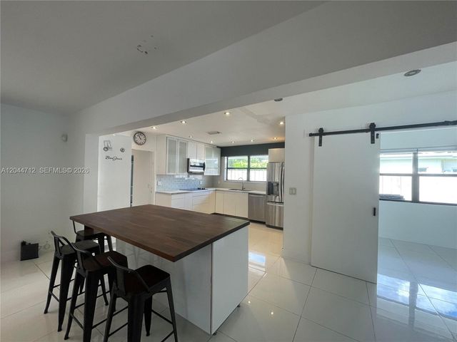 2115 Alamanda Drive, North Miami, FL 33181