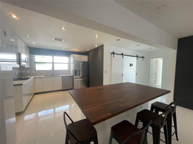 2115 Alamanda Drive, North Miami, FL 33181