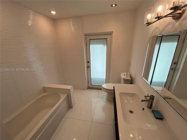 2115 Alamanda Drive, North Miami, FL 33181