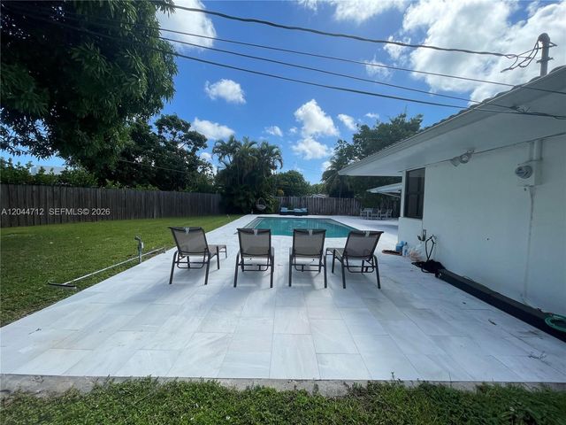 2115 Alamanda Drive, North Miami, FL 33181