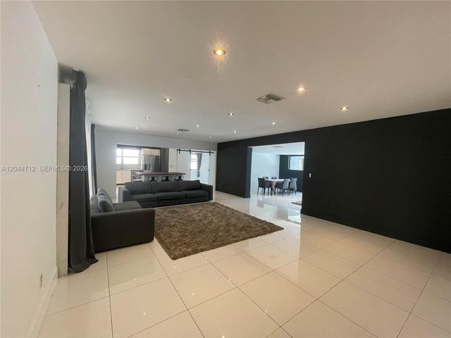 2115 Alamanda Drive, North Miami, FL 33181