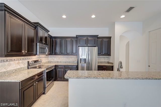 13631 Manchester WAY, Naples, FL 34109