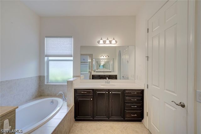 13631 Manchester WAY, Naples, FL 34109