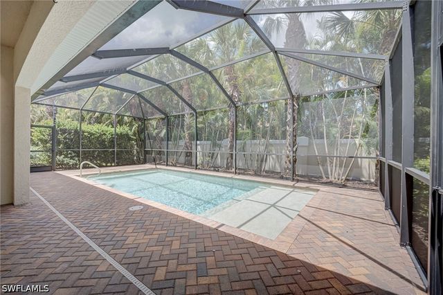 13631 Manchester WAY, Naples, FL 34109