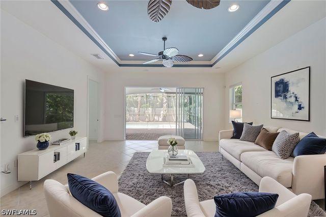 13631 Manchester WAY, Naples, FL 34109