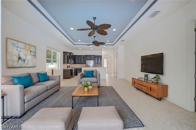 13631 Manchester WAY, Naples, FL 34109
