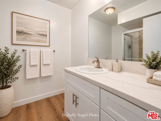 5625 Windsor Way 117, Culver City, CA 90230
