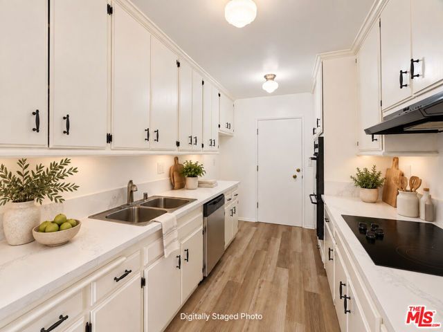 5625 Windsor Way 117, Culver City, CA 90230
