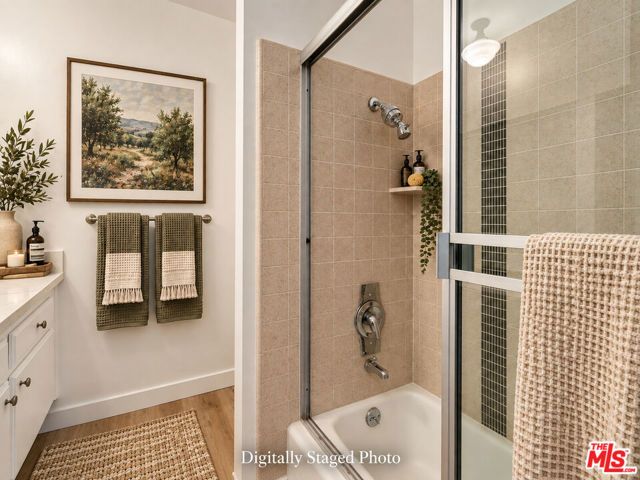 5625 Windsor Way 117, Culver City, CA 90230