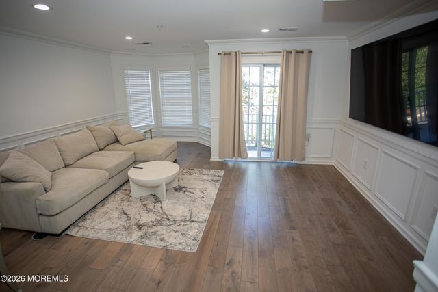 124 Adamecs Way 25, South Amboy, NJ 08879