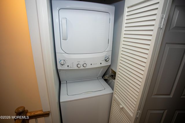 124 Adamecs Way 25, South Amboy, NJ 08879