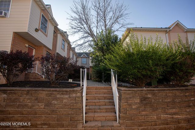 124 Adamecs Way 25, South Amboy, NJ 08879