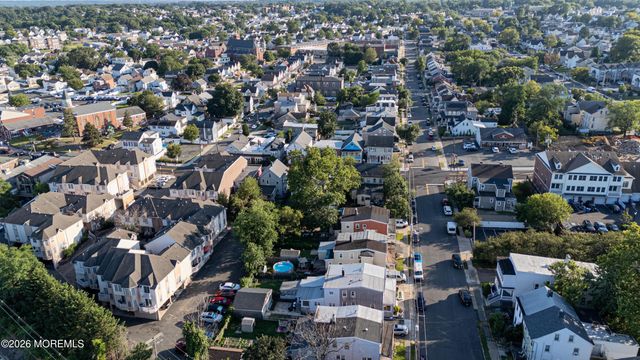 124 Adamecs Way 25, South Amboy, NJ 08879