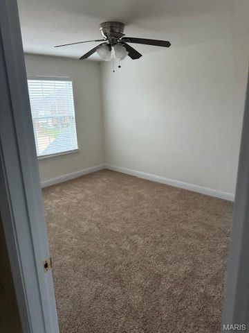 102 Riparian Drive, O'fallon, MO 63368