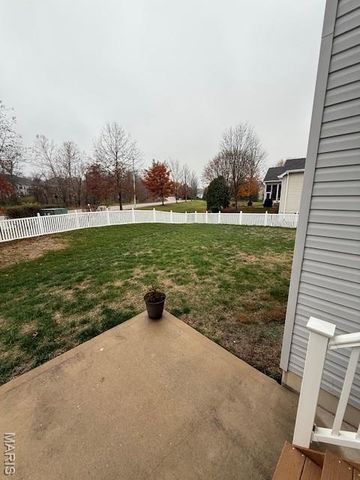 102 Riparian Drive, O'fallon, MO 63368
