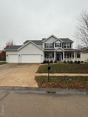 102 Riparian Drive, O'fallon, MO 63368