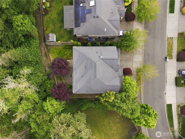 1915 10th Street Pl SW, Puyallup, WA 98371
