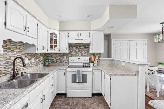 8146 N Whittier Place, Indianapolis, IN 46250