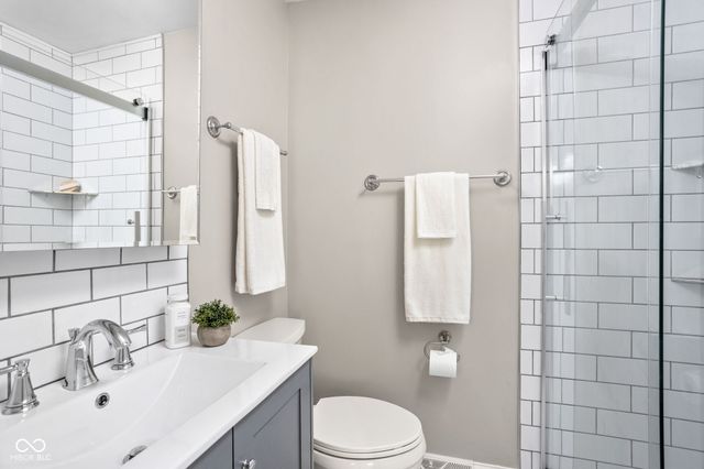 8146 N Whittier Place, Indianapolis, IN 46250