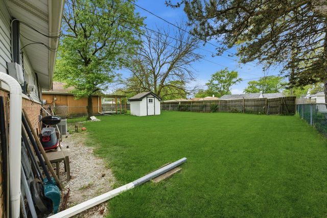 17242 Community Street, Lansing, IL 60438