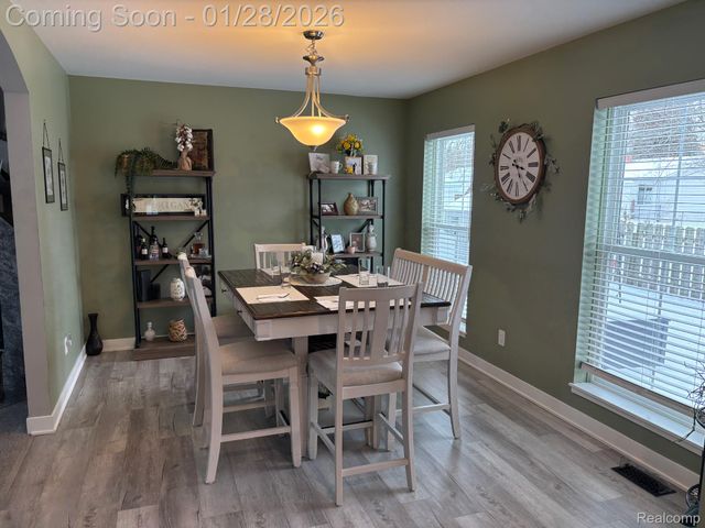 605 Hartner Drive, Holly Village, MI 48442