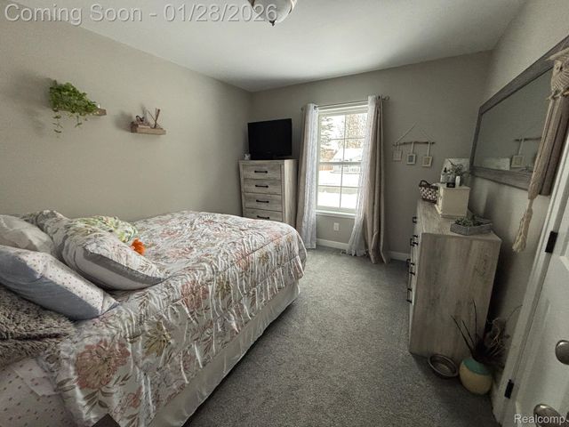 605 Hartner Drive, Holly Village, MI 48442