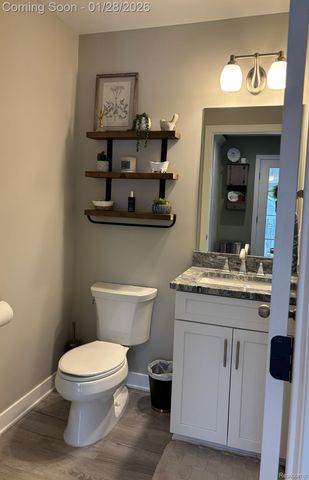 605 Hartner Drive, Holly Village, MI 48442