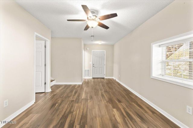 238 Cedar Valley Boulevard, Gray, TN 37615