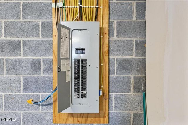 238 Cedar Valley Boulevard, Gray, TN 37615