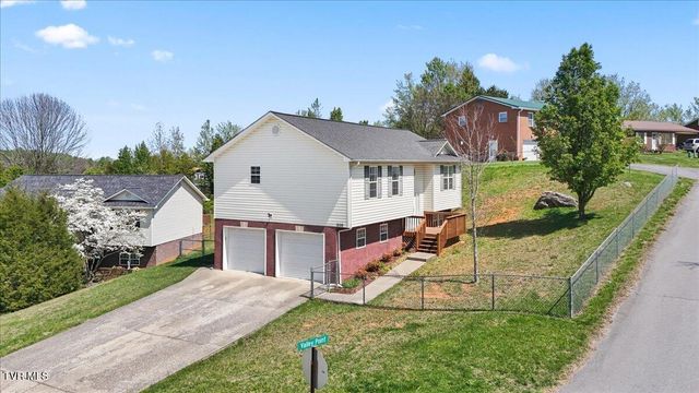 238 Cedar Valley Boulevard, Gray, TN 37615