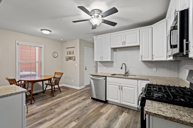 214 W 8th Street, Newport, KY 41071