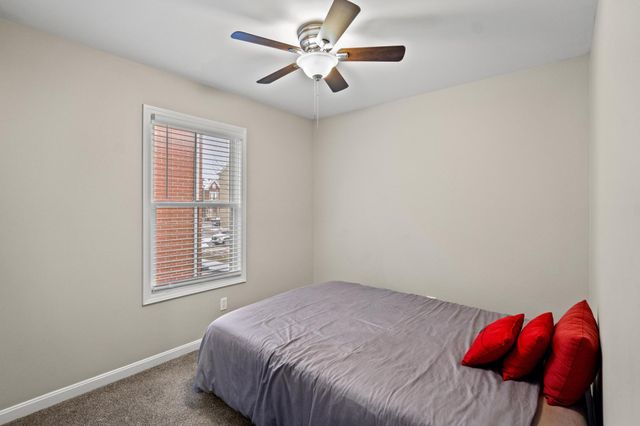 214 W 8th Street, Newport, KY 41071