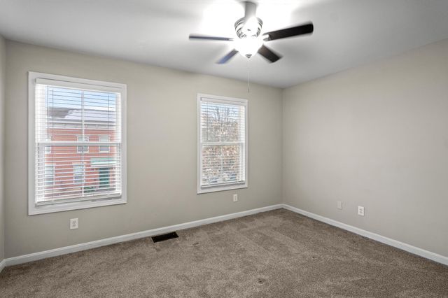 214 W 8th Street, Newport, KY 41071