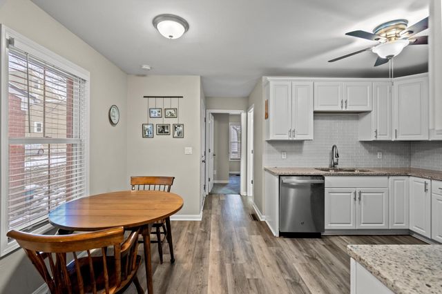 214 W 8th Street, Newport, KY 41071