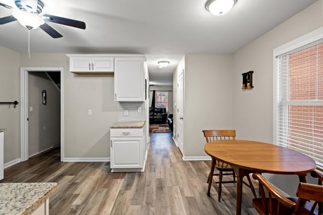 214 W 8th Street, Newport, KY 41071