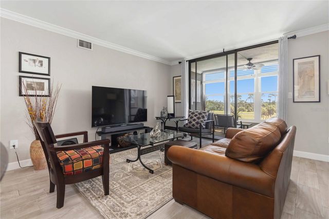 327 WILDER BOULEVARD B501, Daytona Beach, FL 32114