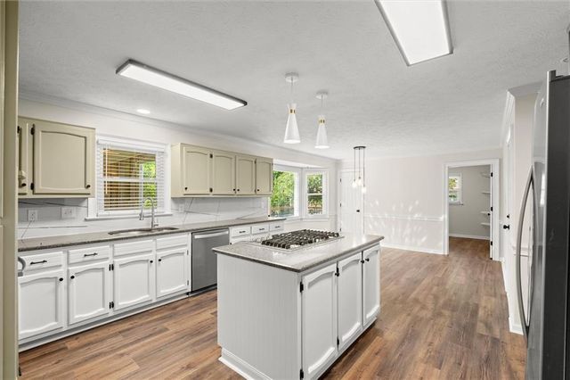 4922 Signal Court SW, Lilburn, GA 30047