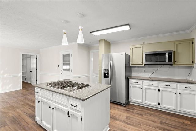 4922 Signal Court SW, Lilburn, GA 30047