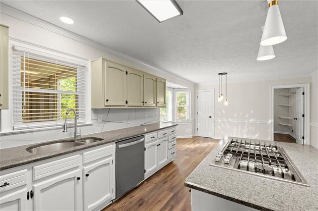 4922 Signal Court SW, Lilburn, GA 30047