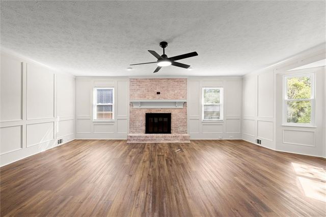 4922 Signal Court SW, Lilburn, GA 30047