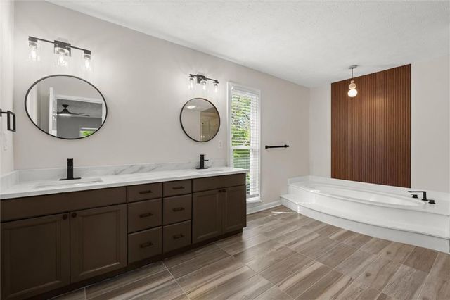 4922 Signal Court SW, Lilburn, GA 30047